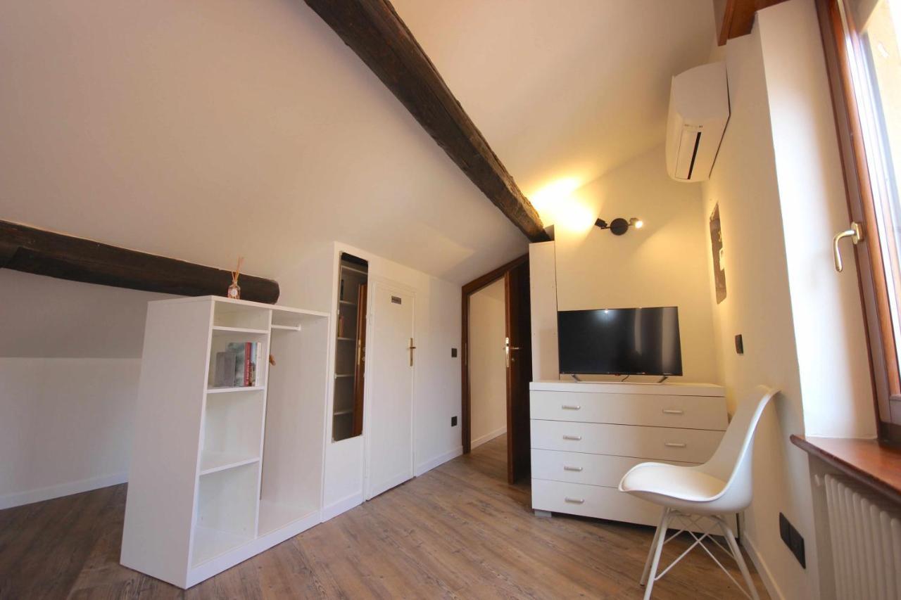 Case Vr Holiday Vittorias Flat Верона Екстер'єр фото